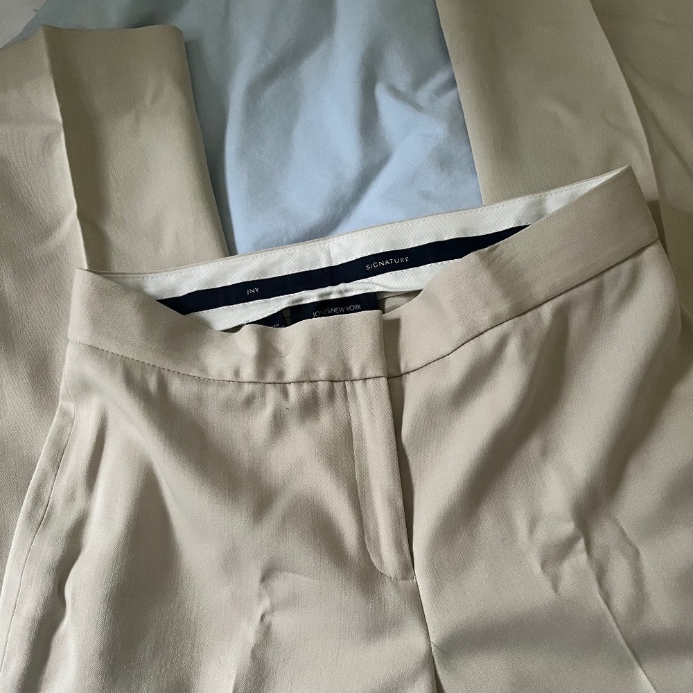 Taupe/Beige Dress Slacks Size 2P, Jones New York Signature